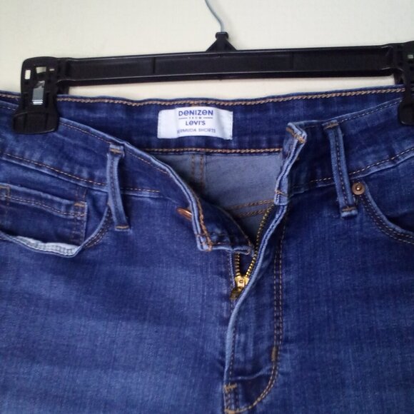 Denizen Levis Shorts Women 8 Bermuda Roll Hem Denim Blue - Picture 9 of 15